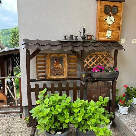 Queen Appartement Visoko Buitenkant foto