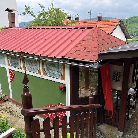 Queen Appartement Visoko Buitenkant foto