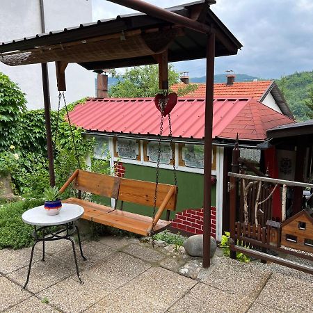 Queen Appartement Visoko Buitenkant foto