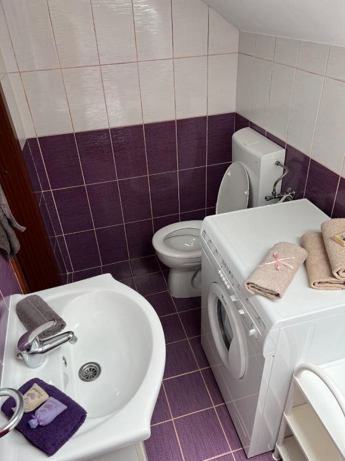 Queen Appartement Visoko Buitenkant foto