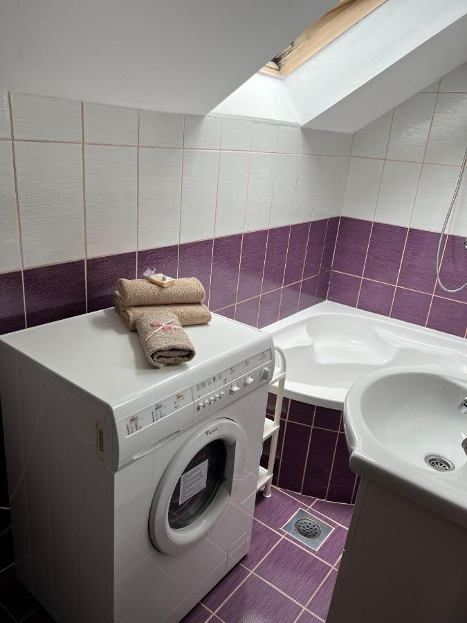 Queen Appartement Visoko Buitenkant foto